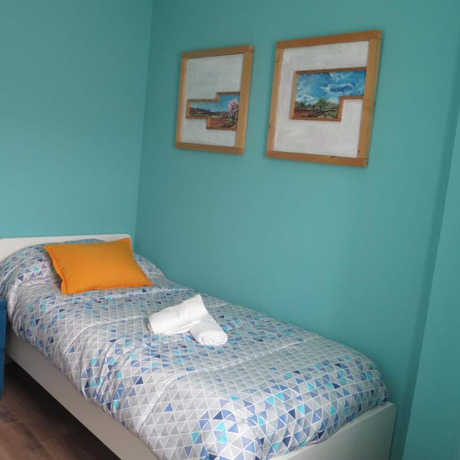 Apartamentos Turisticos Las 3 Golondrinas Peñafiel Buitenkant foto